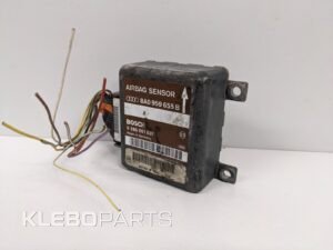 Audi A4 B5 1998 saugos valdymo modulis 8A0959655B