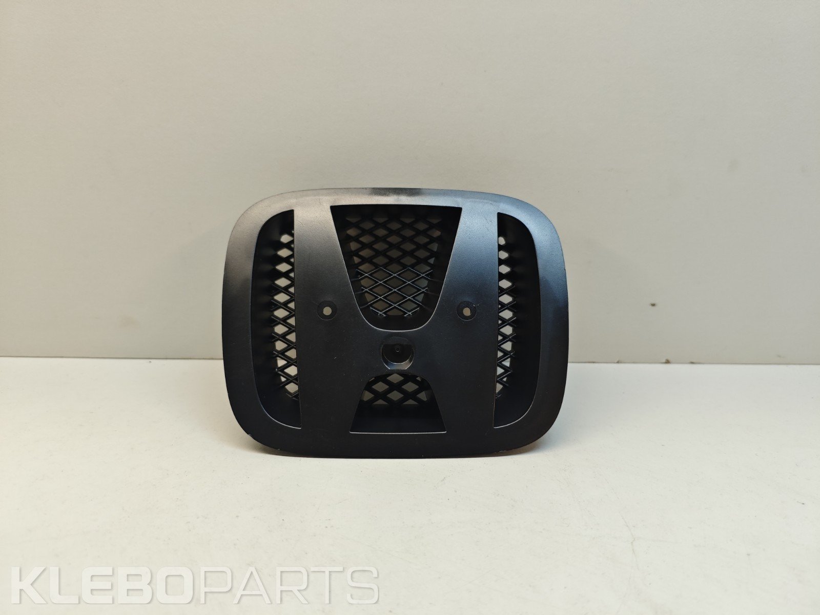 Honda Accord 2003–2007 priekinių grotelių emblemos pagrindas 71129-SEA-003 7 Honda Accord 2003–2007 priekinių grotelių emblemos pagrindas 71129-SEA-003 - Image 7