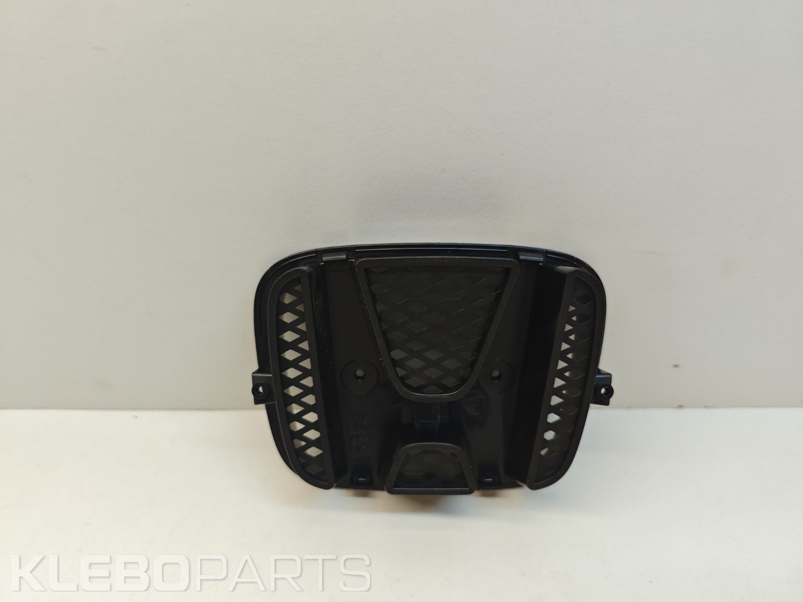 Honda Accord 2003–2007 priekinių grotelių emblemos pagrindas 71129-SEA-003 9 Honda Accord 2003–2007 priekinių grotelių emblemos pagrindas 71129-SEA-003 - Image 9