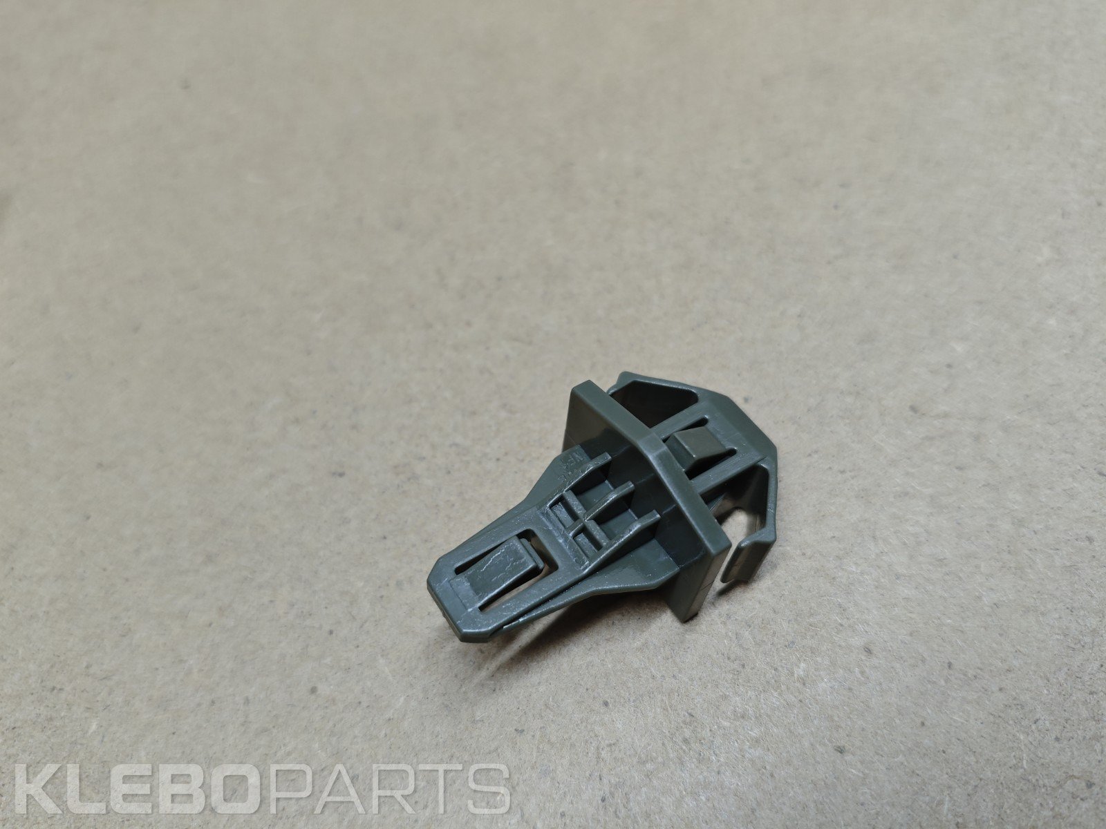 Honda Civic 2006–2011 priekinių grotelių plastikinis klipsas 91578-SW5-003 6 Honda Civic 2006–2011 priekinių grotelių plastikinis klipsas 91578-SW5-003 - Image 6