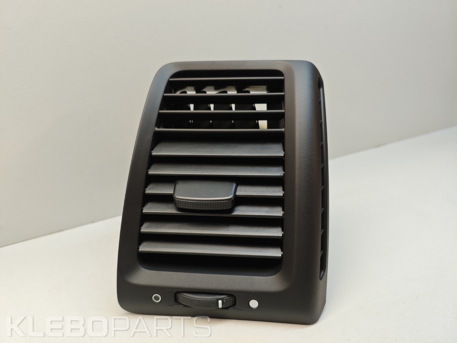 Honda Accord 2003–2007 vairuotojo pusės ventiliacijos grotelė Graphite Black 77620SDAA01ZA 4 Honda Accord 2003–2007 vairuotojo pusės ventiliacijos grotelė Graphite Black 77620SDAA01ZA - Image 4