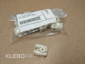 X10 GENUINE BMW F G i3 i8 RR MINI C-CLIP PLASTIC NUT TS5 07147311312 7311312