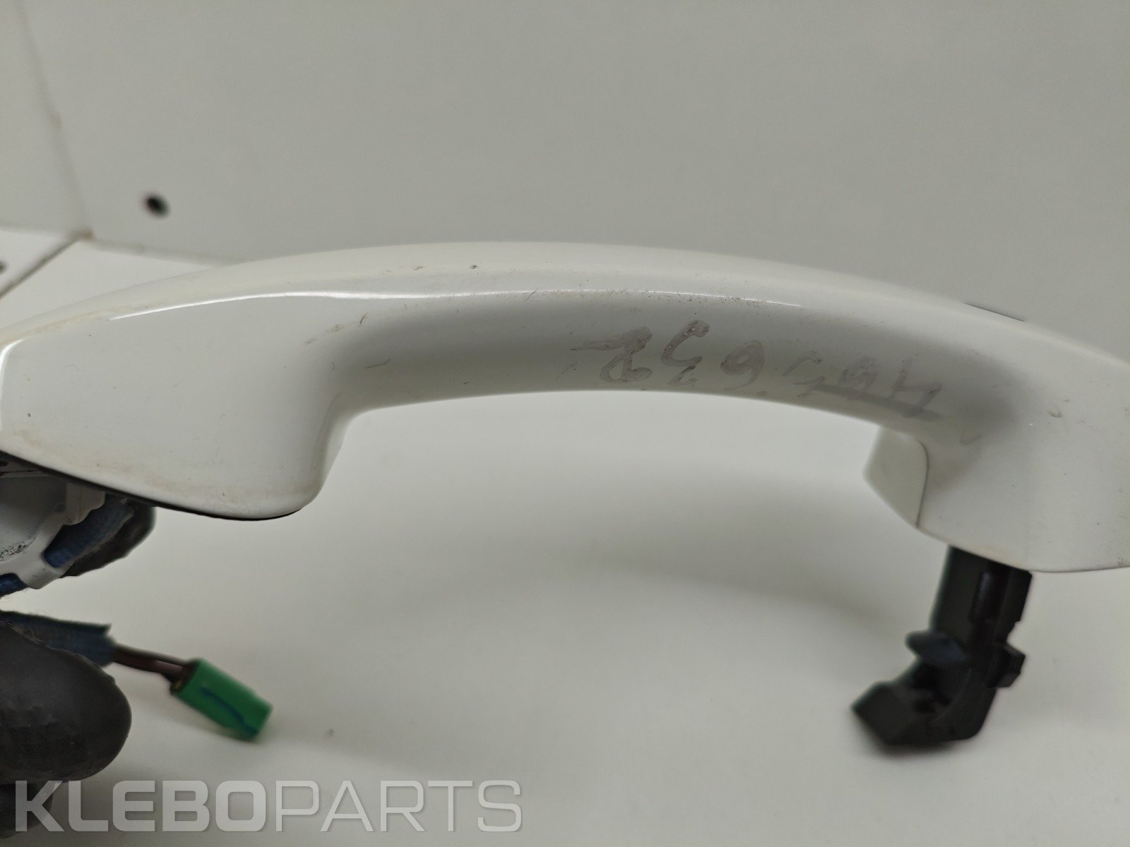 FORD FIESTA MK7.5 ST 180 KEY DOOR LOCK COVER HANDLE KEYLESS Frozen White 6 FORD FIESTA MK7.5 ST 180 KEY DOOR LOCK COVER HANDLE KEYLESS Frozen White - Image 6