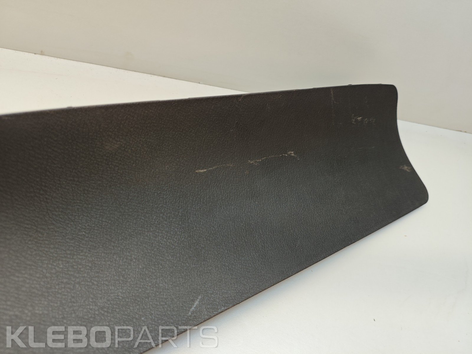 Honda Civic 2001–2005 bagažinės apdailos dangtis 84441-S6AA-0030 4 Honda Civic 2001–2005 bagažinės apdailos dangtis 84441-S6AA-0030 - Image 4