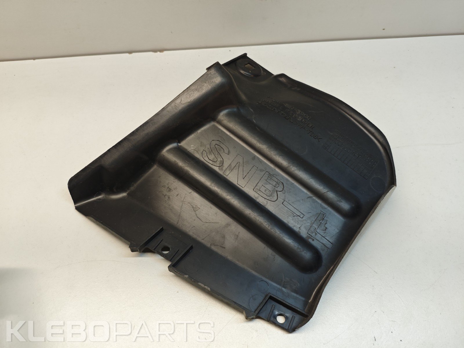 Honda Civic VIII FD 2006–2012 sedano galinis kairys sparno dangtelis 74591SNB000 4 Honda Civic VIII FD 2006–2012 sedano galinis kairys sparno dangtelis 74591SNB000 - Image 4