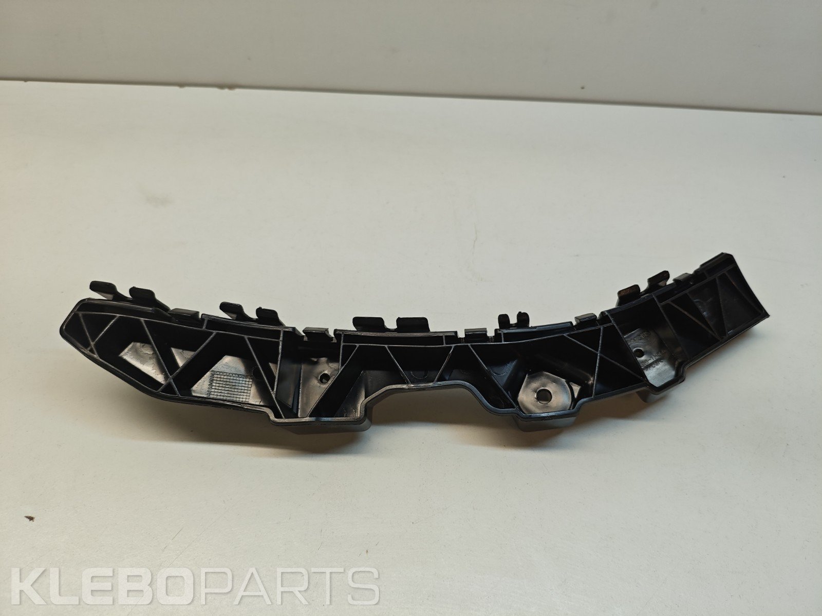 Kia Ceed 2008–2010 galinio buferio kairės pusės laikiklis 866131H000 5 Kia Ceed 2008–2010 galinio buferio kairės pusės laikiklis 866131H000 - Image 5