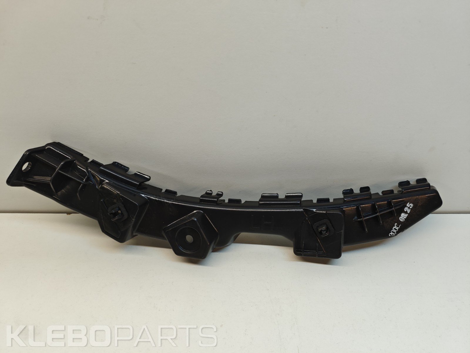 Kia Ceed 2008–2010 galinio buferio kairės pusės laikiklis 866131H000 7 Kia Ceed 2008–2010 galinio buferio kairės pusės laikiklis 866131H000 - Image 7