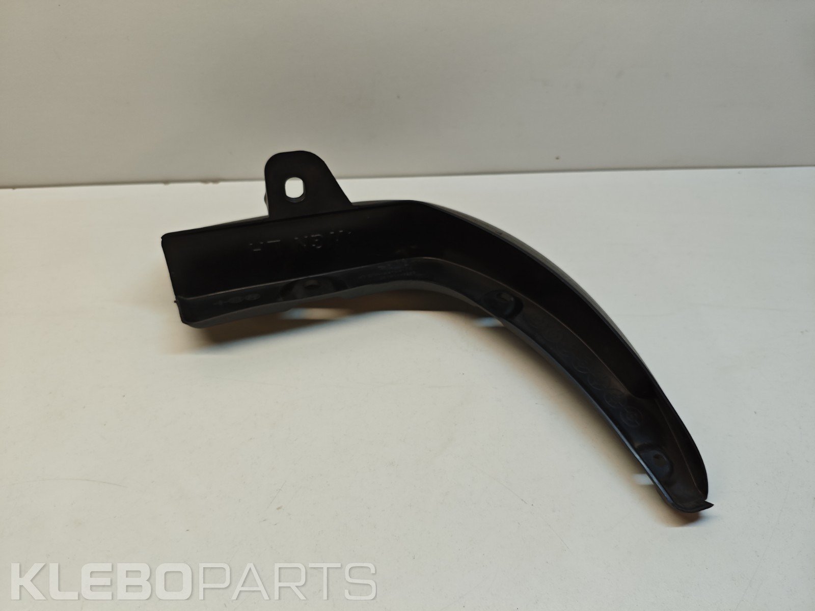 Kia Ceed 2009–2012 galinis kairys purvasaugis 868411H100 6 Kia Ceed 2009–2012 galinis kairys purvasaugis 868411H100 - Image 6
