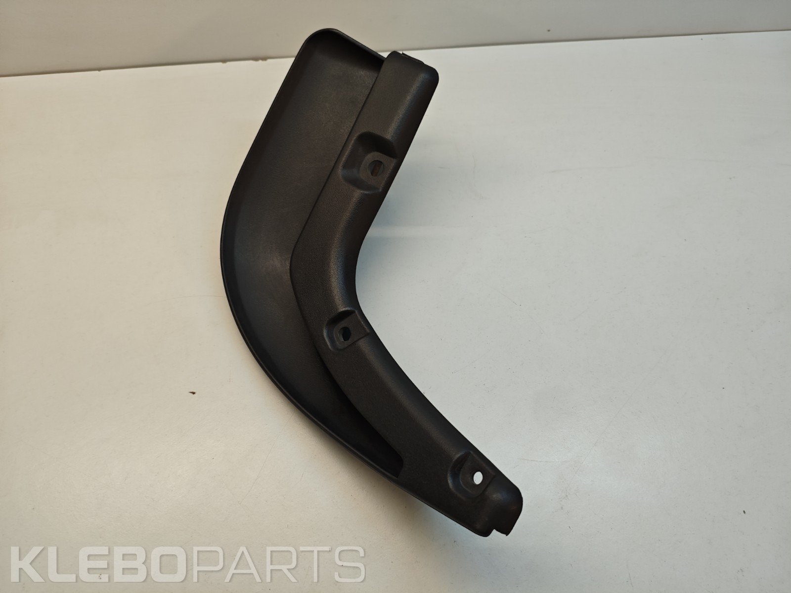 Kia Ceed 2009–2012 galinis kairys purvasaugis 868411H100 8 Kia Ceed 2009–2012 galinis kairys purvasaugis 868411H100 - Image 8