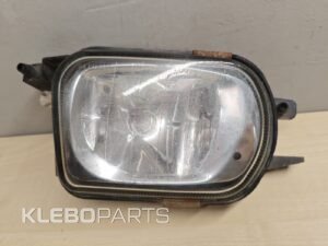 Mercedes Benz C Class W203 Front Left Fog Light Assembly A2038201956