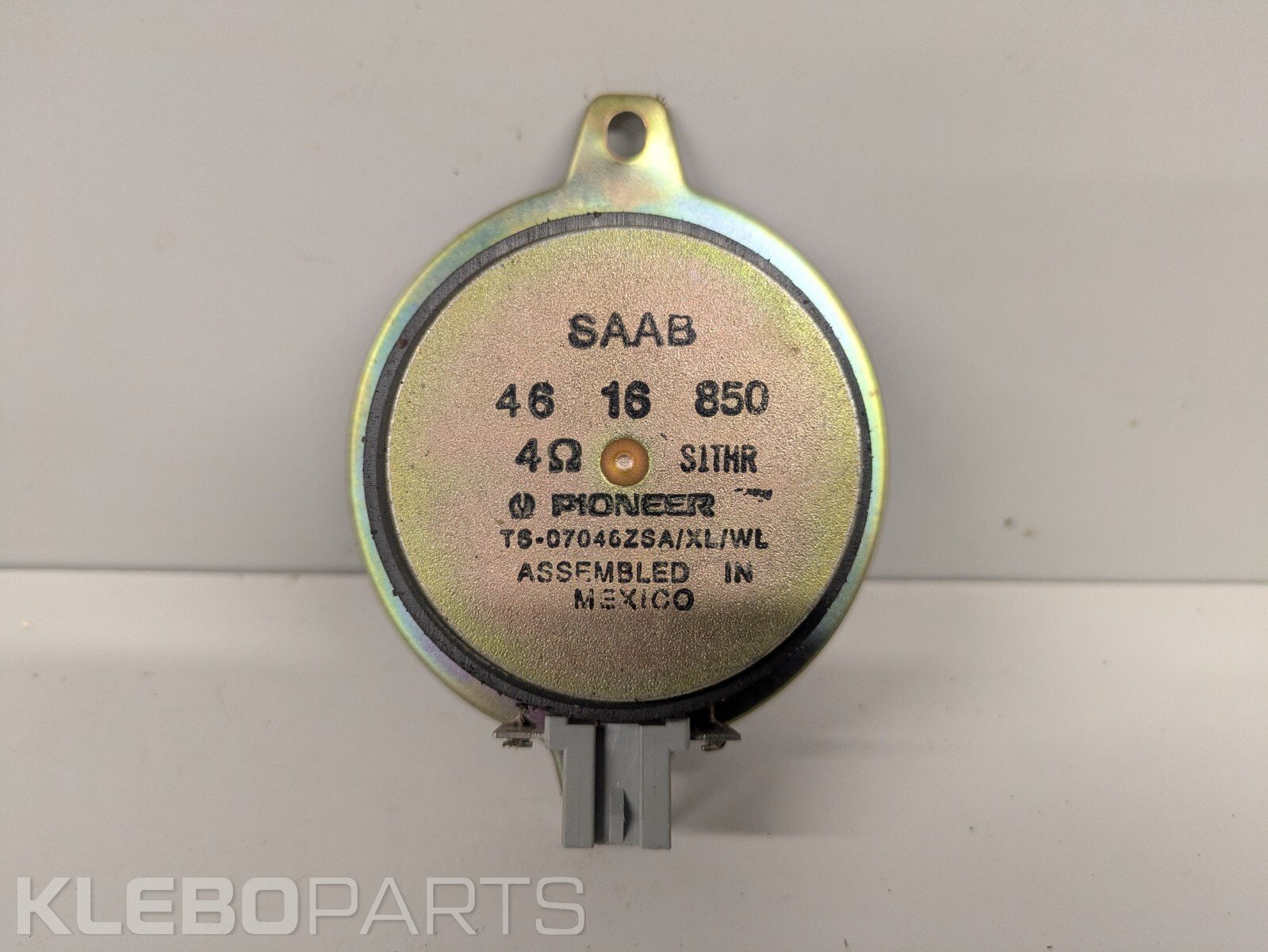 Saab 9-5 Aero 2001–2009 galinis garso garsiakalbis OEM 4616850 3 Saab 9-5 Aero 2001–2009 galinis garso garsiakalbis OEM 4616850 - Image 3