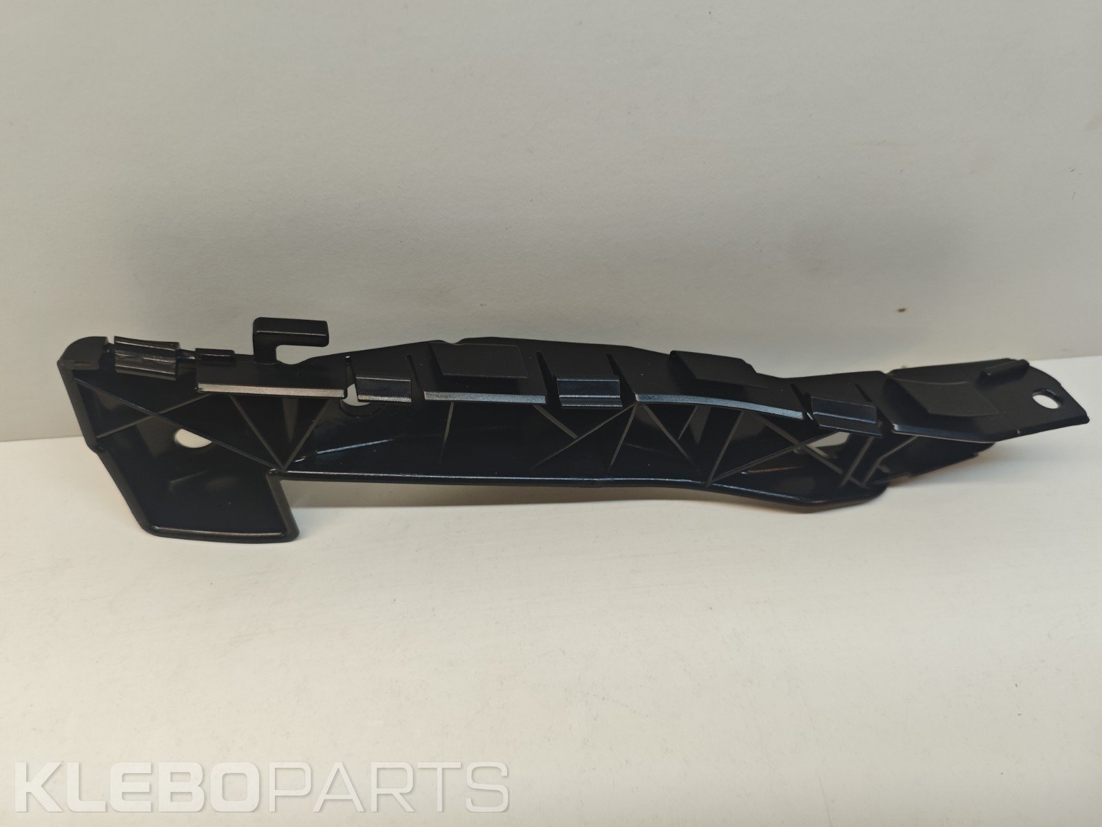 Kia Ceed 2008–2010 priekinio buferio kairys laikiklis 865131H000 4 Kia Ceed 2008–2010 priekinio buferio kairys laikiklis 865131H000 - Image 4