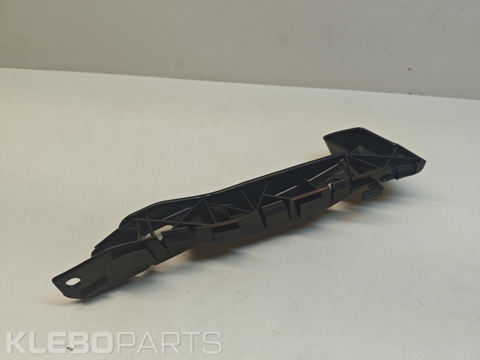 Kia Ceed 2008–2010 priekinio buferio kairys laikiklis 865131H000 7 Kia Ceed 2008–2010 priekinio buferio kairys laikiklis 865131H000 - Image 7