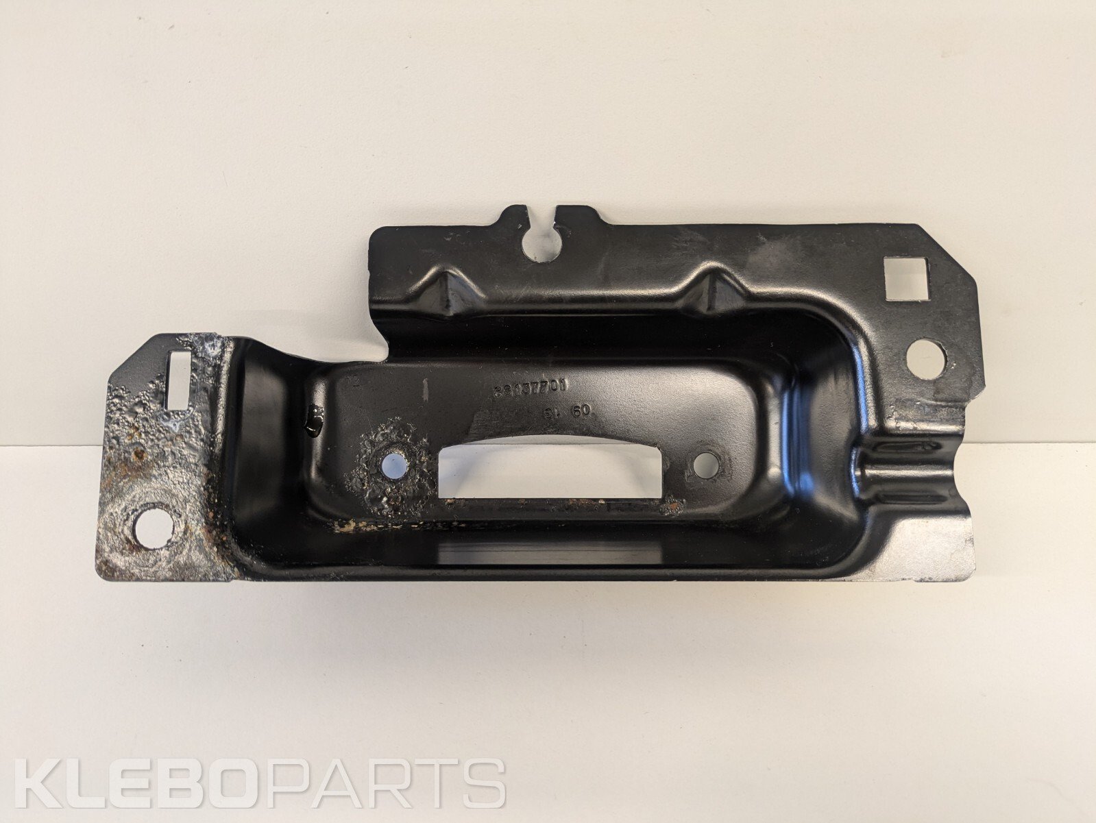 Peugeot 508 SW spynos apdailos dangtelis 88137701 OEM 3 Peugeot 508 SW spynos apdailos dangtelis 88137701 OEM - Image 3