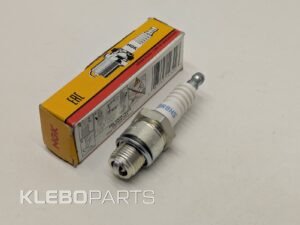1x NGK BR8HS (4322) Nickel Spark Plug New Original OE