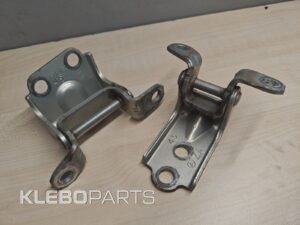 2005-2009 Subaru Legacy Outback Tribeca Rear Right Door Hinge Set Upper Lower