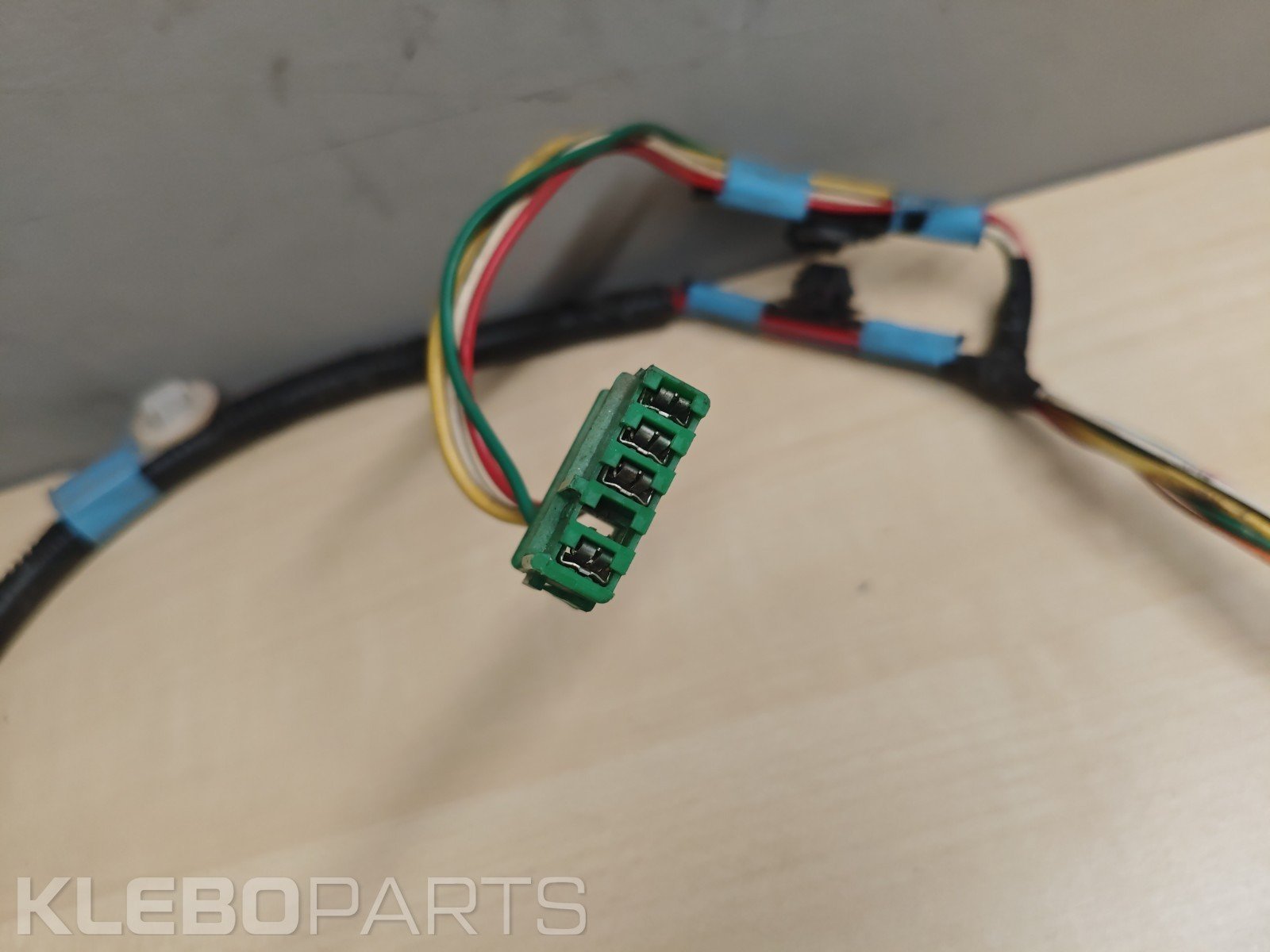 Citroen C1 Peugeot 107 Toyota Aygo MK1 Front Left Door Wiring Harness 8 Citroen C1 Peugeot 107 Toyota Aygo MK1 Front Left Door Wiring Harness - Image 8