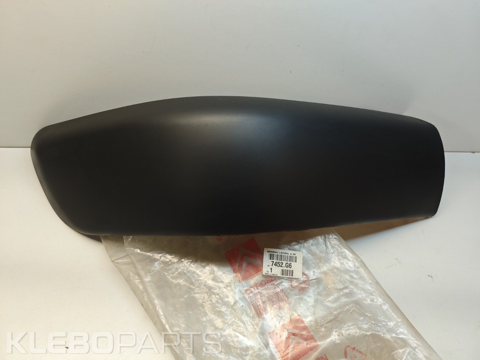 Citroën Xsara 1997–2006 galinio buferio kairys kampo apsauginis moldingas 7452G6 1 Citroën Xsara 1997–2006 galinio buferio kairys kampo apsauginis moldingas 7452G6
