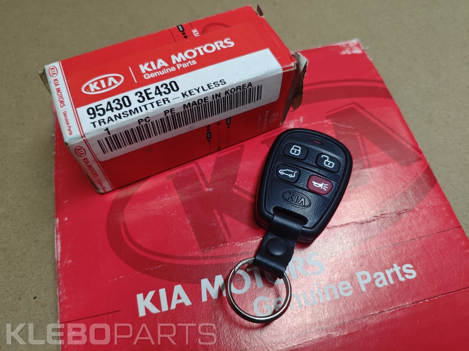 KIA Sorento 2002–2006 nuotolinio rakto siųstuvas 954303E430 1 KIA Sorento 2002–2006 nuotolinio rakto siųstuvas 954303E430
