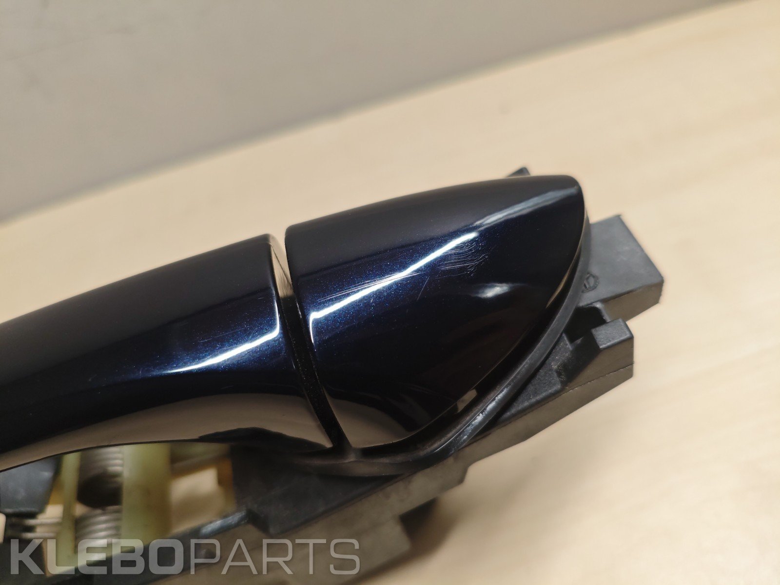 Mercedes Benz C Class W203 Rear Left Exterior Door Handle Complete 768U 5 Mercedes Benz C Class W203 Rear Left Exterior Door Handle Complete 768U - Image 5