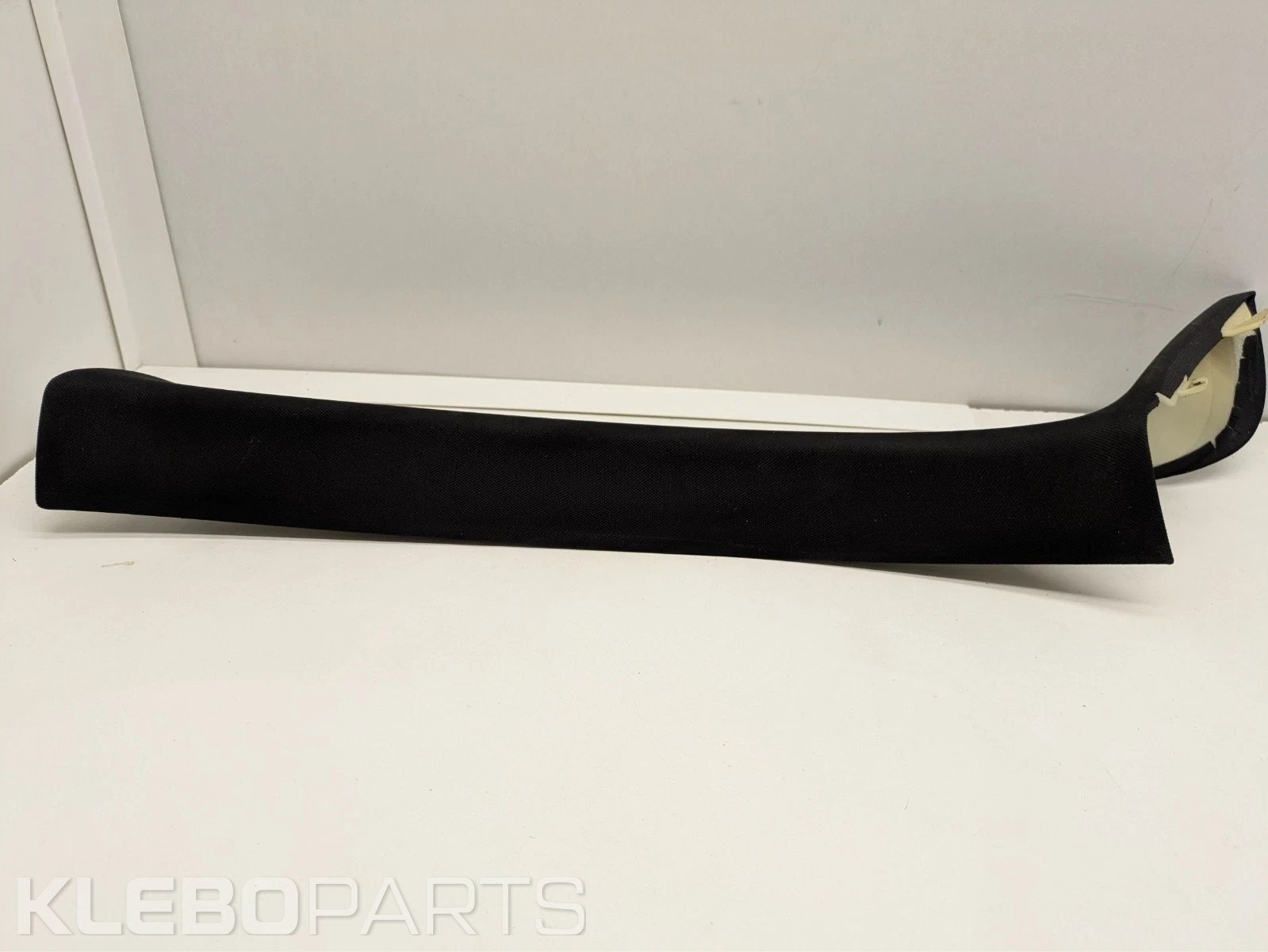 BMW 1 serija E81 E87 A statramsčio apdailų komplektas 51436962389 / 51436962390 13 BMW 1 serija E81 E87 A statramsčio apdailų komplektas 51436962389 / 51436962390 - Image 13