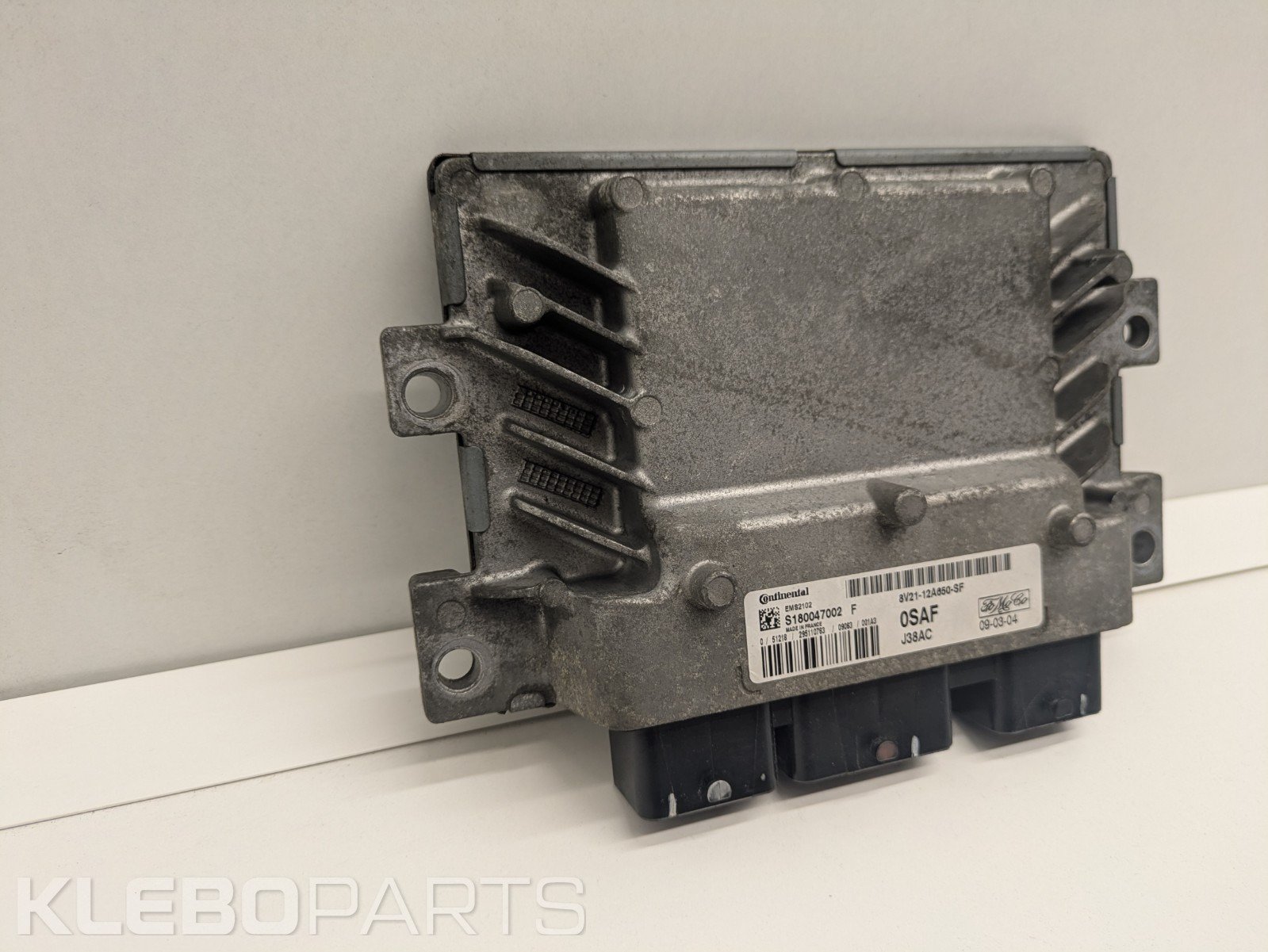 Ford Fiesta 2008–2012 1.2 benz. variklio ECU 8V21-12A650-SF 4 Ford Fiesta 2008–2012 1.2 benz. variklio ECU 8V21-12A650-SF - Image 4