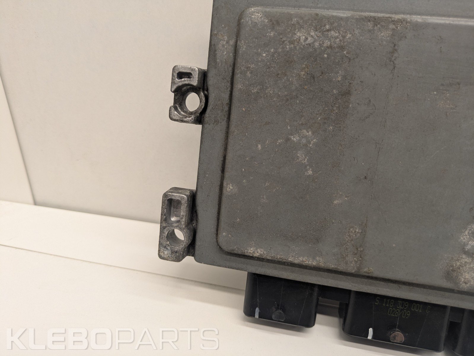 Ford Fiesta 2008–2012 1.2 benz. variklio ECU 8V21-12A650-SF 7 Ford Fiesta 2008–2012 1.2 benz. variklio ECU 8V21-12A650-SF - Image 7