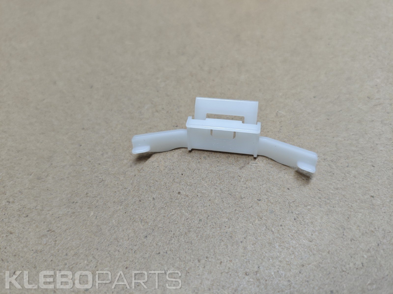 Honda Stream 2001–2005 priekinio stiklo šoninės apdailos klipsas 91533-S2X-003 4 Honda Stream 2001–2005 priekinio stiklo šoninės apdailos klipsas 91533-S2X-003 - Image 4