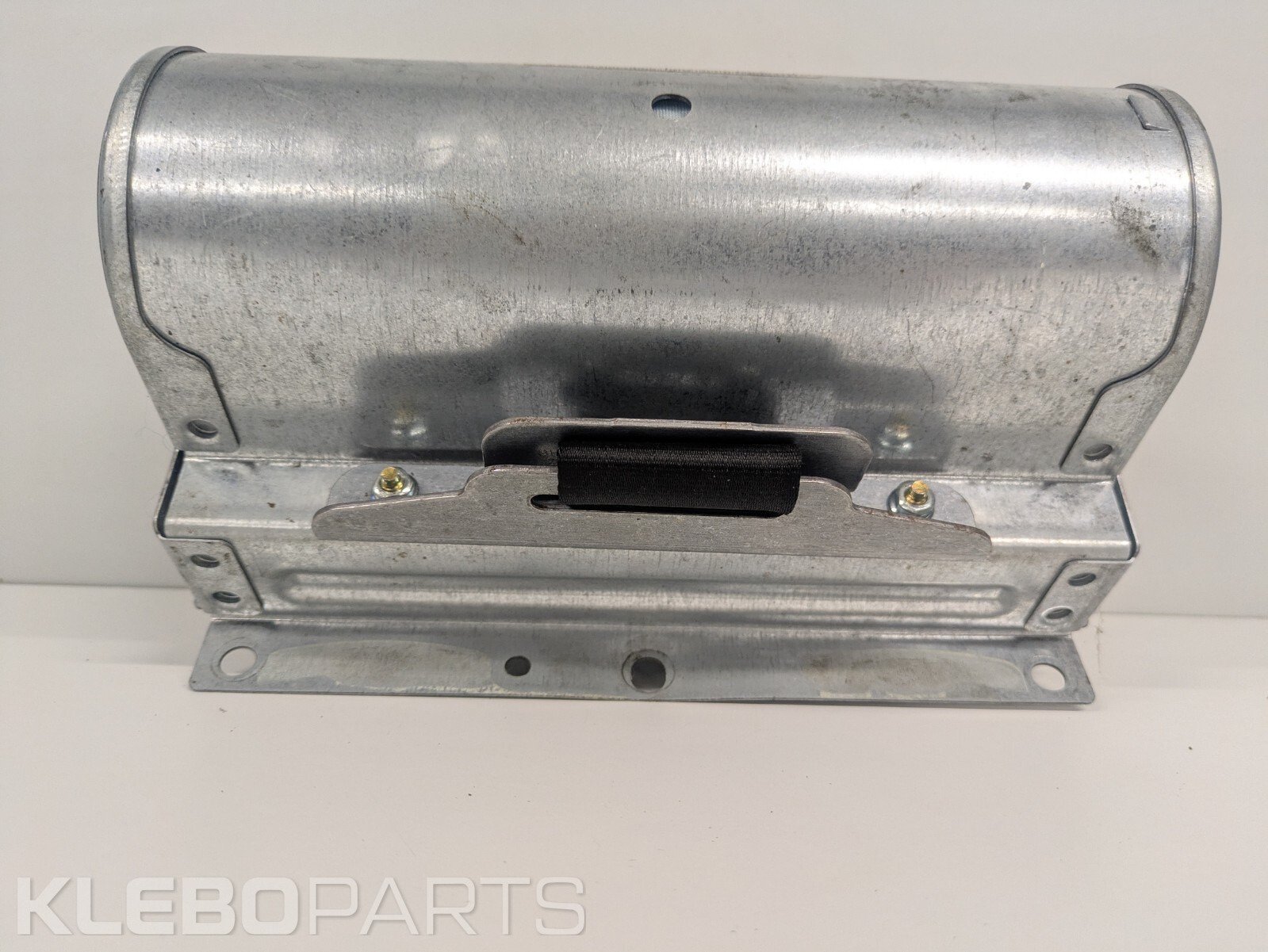 Saab 9-5 1997–2005 keleivio pusės prietaisų skydelio elementas 570671700F 4 Saab 9-5 1997–2005 keleivio pusės prietaisų skydelio elementas 570671700F - Image 4