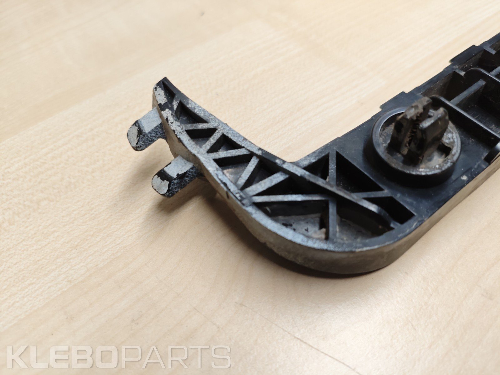 02-05 Honda Civic Si Front Bumper Right Mounting Bracket 71193S6A000 OEM 6 02-05 Honda Civic Si Front Bumper Right Mounting Bracket 71193S6A000 OEM - Image 6