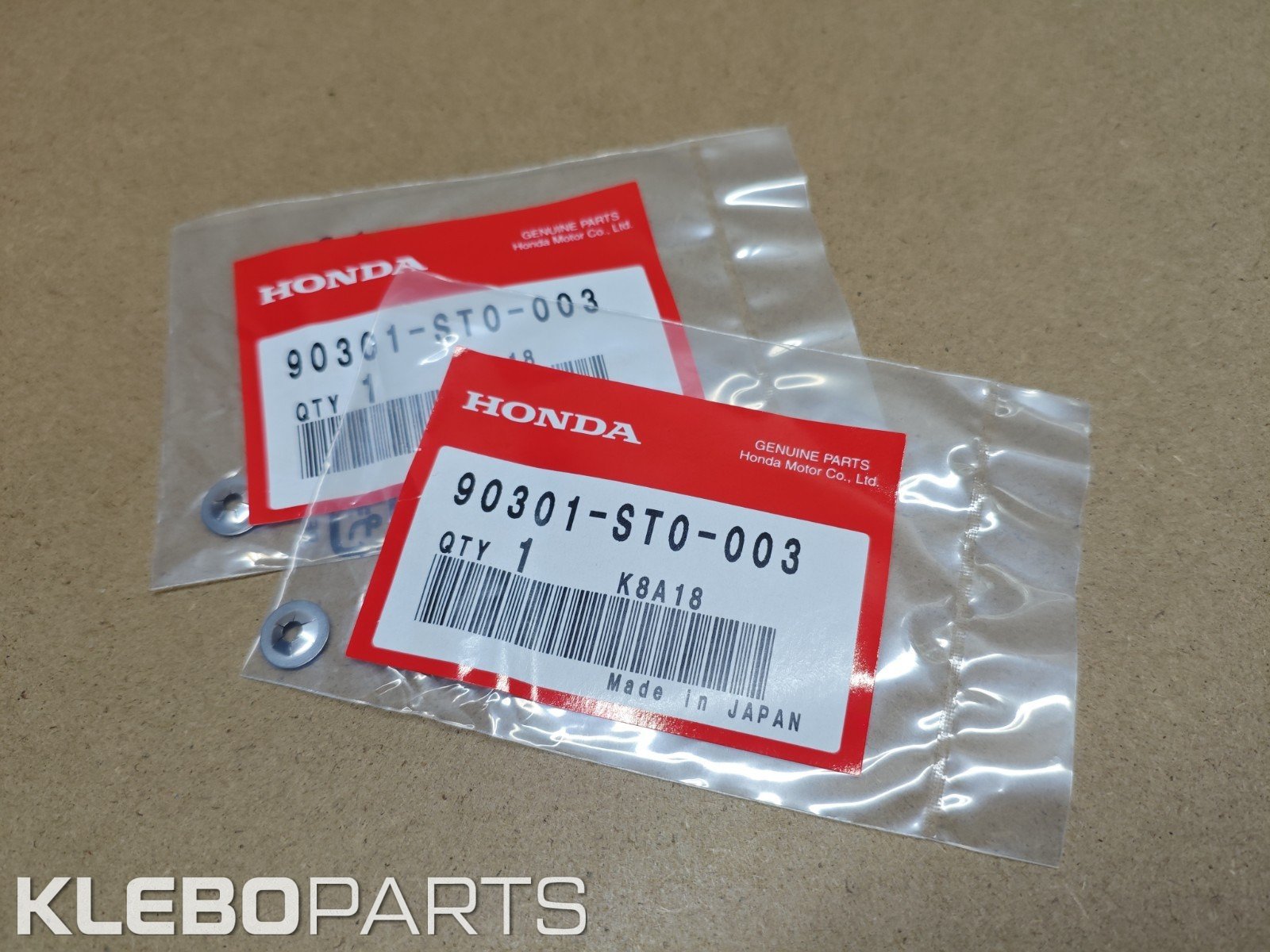 2× Honda grotelių ženkliuko tvirtinimo veržlės 90301-ST0-003