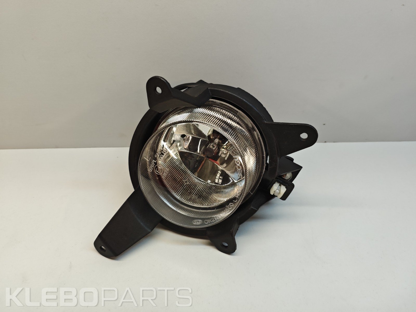 KIA Carnival Sedona 1999–2005 kairysis rūko žibintas 0K53B51520A 3 KIA Carnival Sedona 1999–2005 kairysis rūko žibintas 0K53B51520A - Image 3