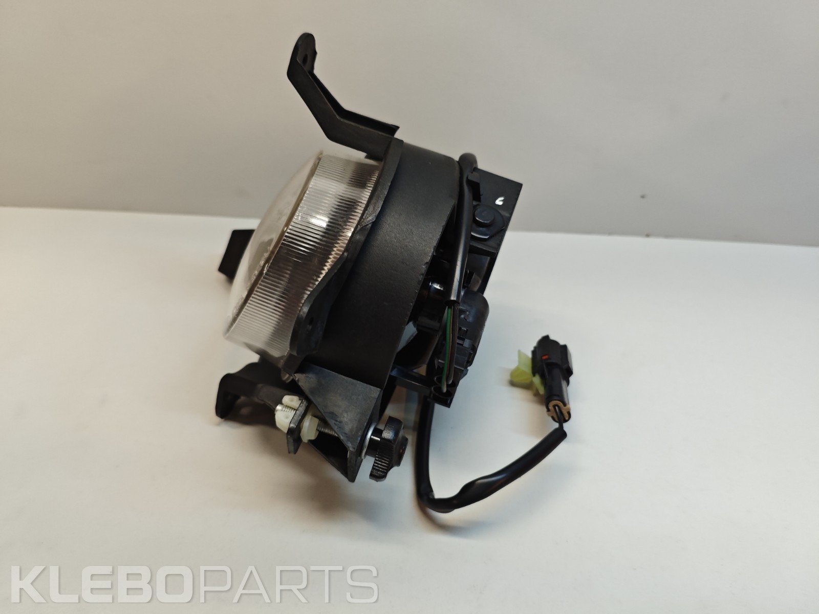 KIA Carnival Sedona 1999–2005 kairysis rūko žibintas 0K53B51520A 4 KIA Carnival Sedona 1999–2005 kairysis rūko žibintas 0K53B51520A - Image 4