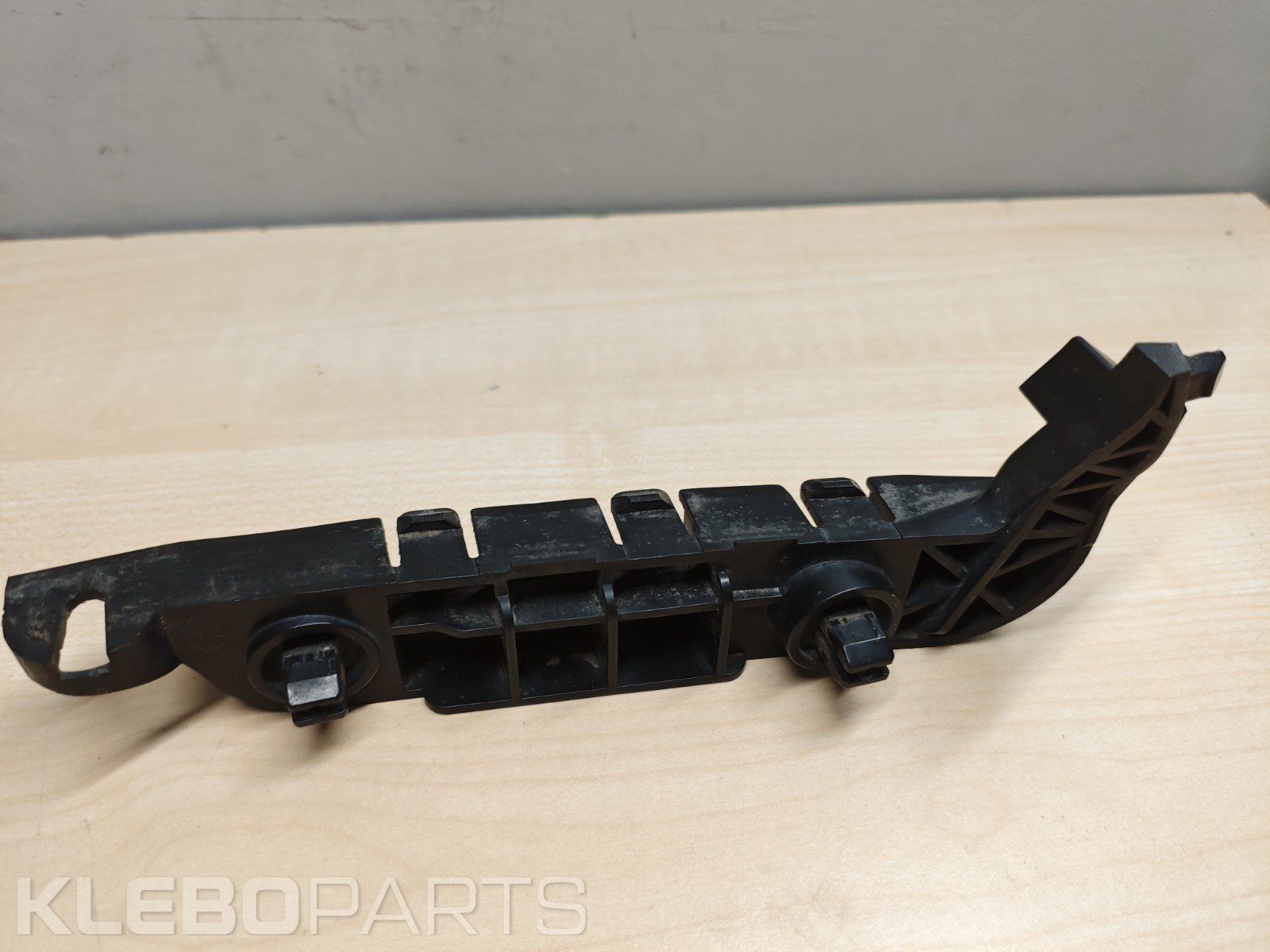 02-05 Honda Civic Si Front Bumper Left Mounting Bracket 71198S6A000 OEM 4 02-05 Honda Civic Si Front Bumper Left Mounting Bracket 71198S6A000 OEM - Image 4
