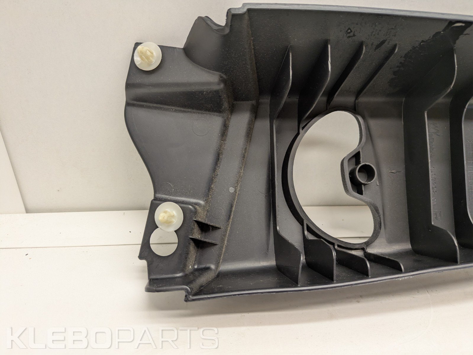 BMW 1 serija E81 B statramsčio dešinė juoda apdaila 7058334 / 8036140 9 BMW 1 serija E81 B statramsčio dešinė juoda apdaila 7058334 / 8036140 - Image 9