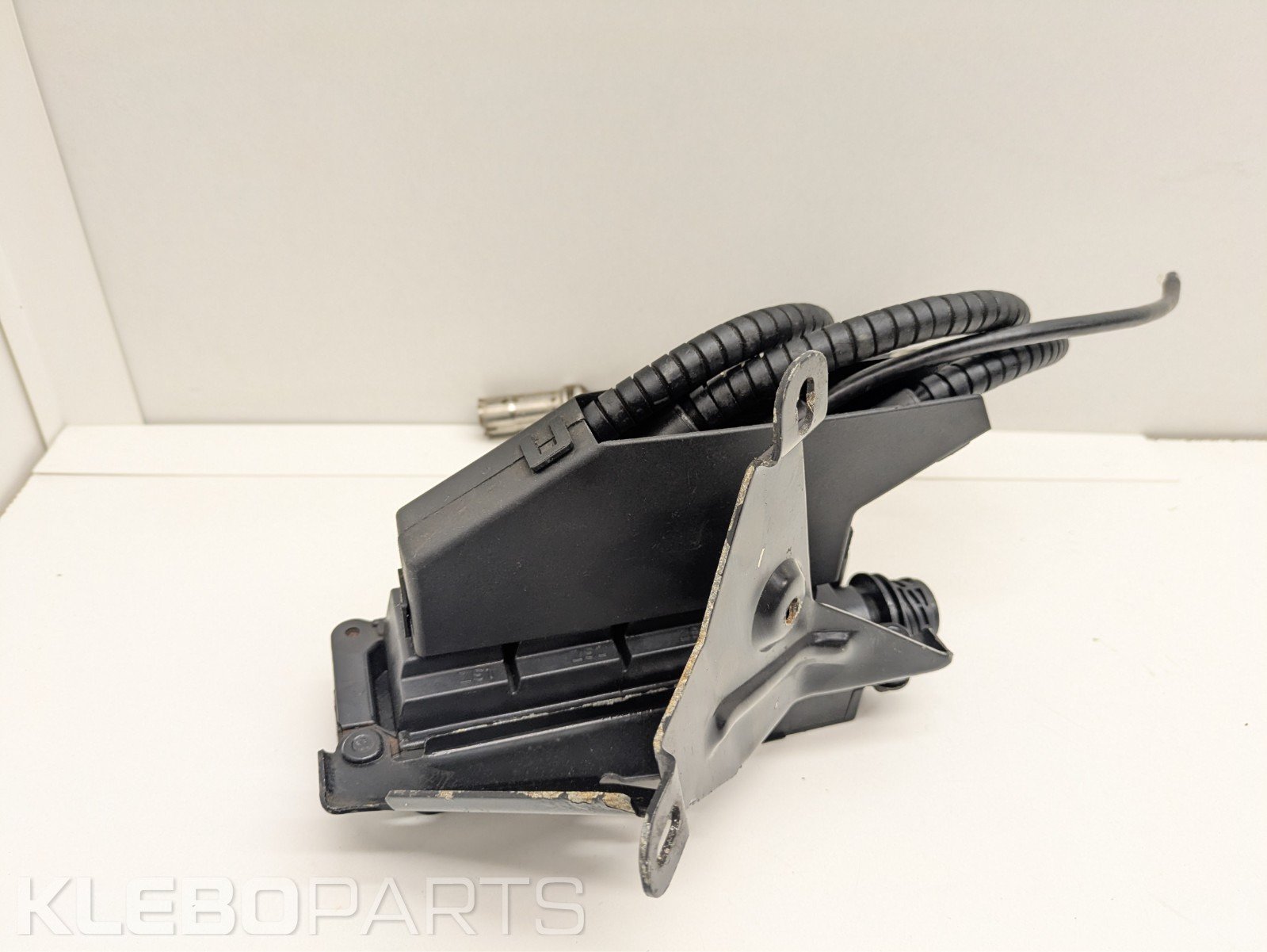 BMW E46 uždegimo ričių ir laidų komplektas M43 M42 1247281 3 BMW E46 uždegimo ričių ir laidų komplektas M43 M42 1247281 - Image 3