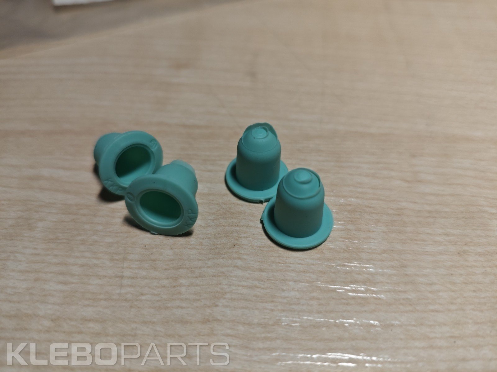 X4 Genuine VW AUDI SEAT 1979-2019 Side Moulding Trim Clip Grommet 1H0853586 OEM 3 X4 Genuine VW AUDI SEAT 1979-2019 Side Moulding Trim Clip Grommet 1H0853586 OEM - Image 3