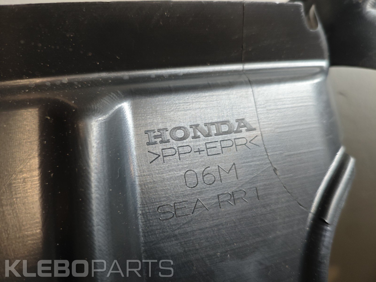 Honda Accord 2003–2005 nauji galiniai purvasaugiai 08P09-SEA-601 13 Honda Accord 2003–2005 nauji galiniai purvasaugiai 08P09-SEA-601 - Image 13