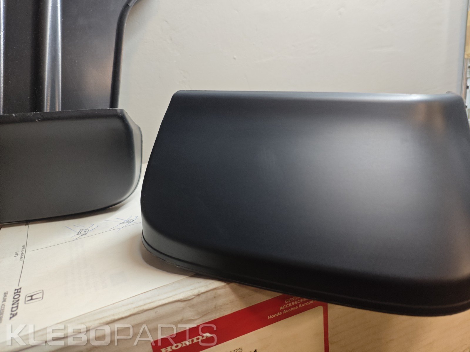 Honda Accord 2003–2005 nauji galiniai purvasaugiai 08P09-SEA-601 10 Honda Accord 2003–2005 nauji galiniai purvasaugiai 08P09-SEA-601 - Image 10
