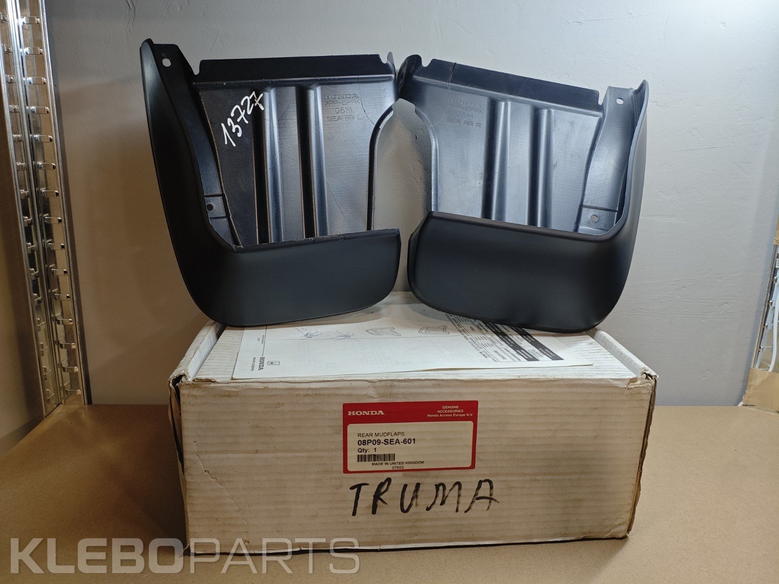 Honda Accord 2003–2005 nauji galiniai purvasaugiai 08P09-SEA-601 1 Honda Accord 2003–2005 nauji galiniai purvasaugiai 08P09-SEA-601
