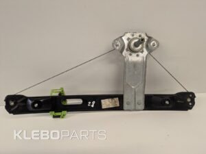 BMW E87 galinė kairė rankinio lango mechanizmo svirtis 7067799