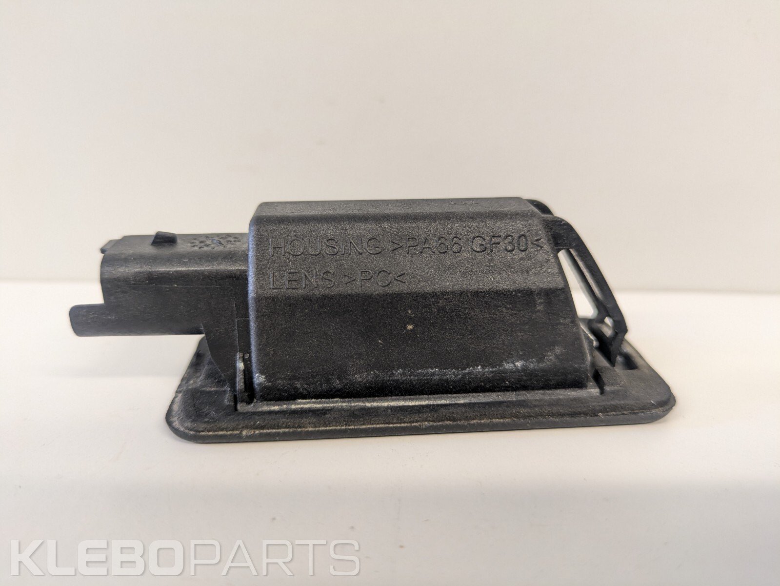 Peugeot 508 SW numerio apšvietimo lemputė 9682403680 OEM 4 Peugeot 508 SW numerio apšvietimo lemputė 9682403680 OEM - Image 4