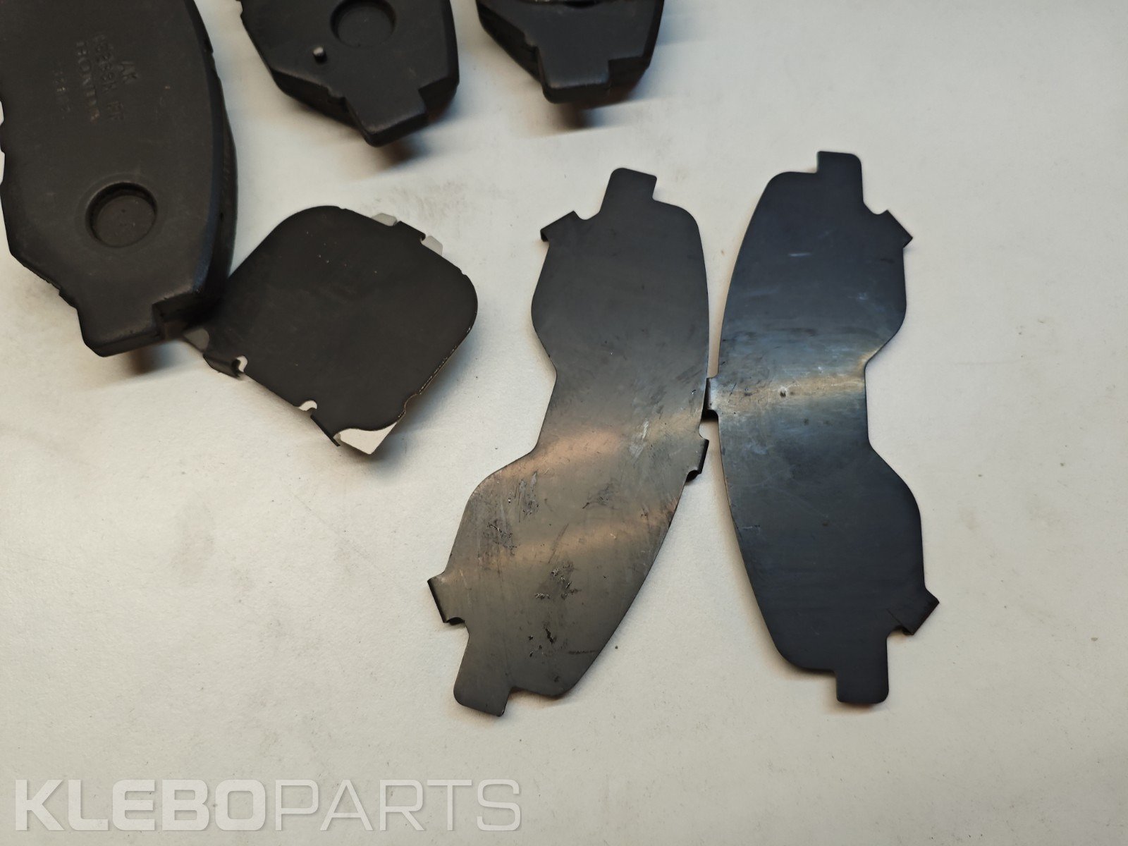 Honda Acura Stream Civic FR-V naujas priekinių stabdžių kaladėlių komplektas 45022S7AE00 6 Honda Acura Stream Civic FR-V naujas priekinių stabdžių kaladėlių komplektas 45022S7AE00 - Image 6