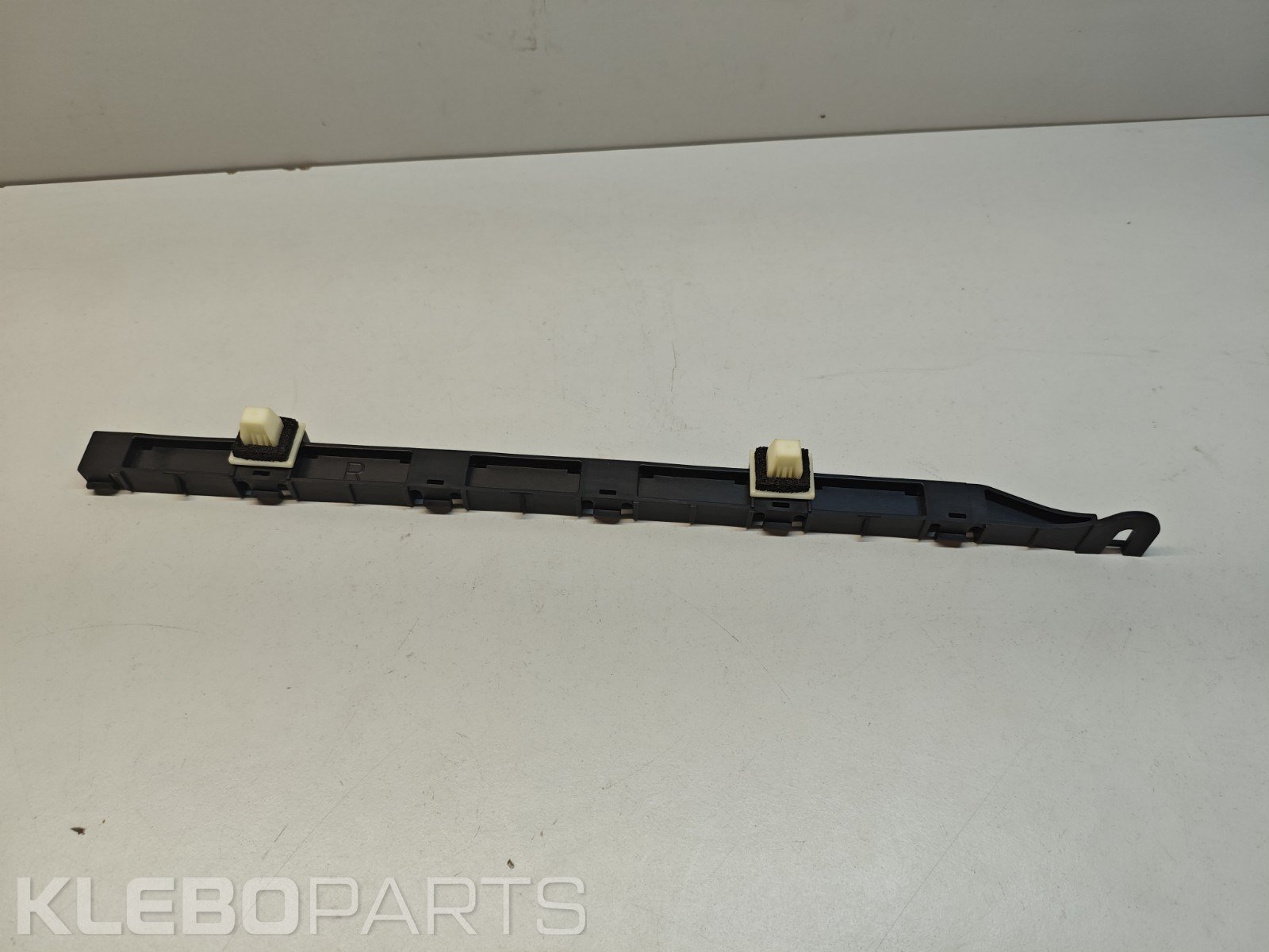 Honda Civic VII ES sedanas 2001–2005 galinio buferio dešinys atstumo įdėklas 71593S5A000 3 Honda Civic VII ES sedanas 2001–2005 galinio buferio dešinys atstumo įdėklas 71593S5A000 - Image 3