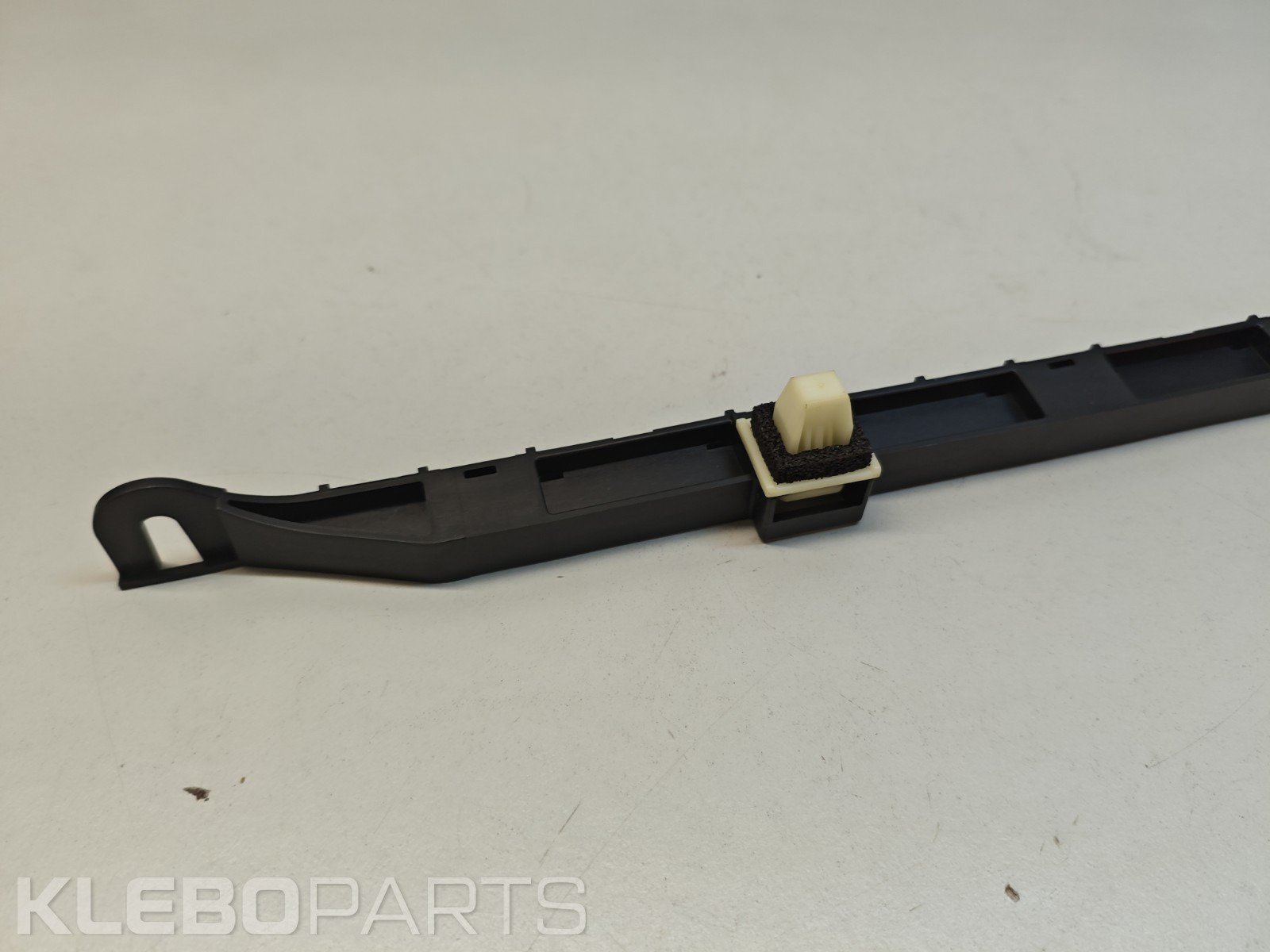 Honda Civic VII ES sedanas 2001–2005 galinio buferio dešinys atstumo įdėklas 71593S5A000 7 Honda Civic VII ES sedanas 2001–2005 galinio buferio dešinys atstumo įdėklas 71593S5A000 - Image 7