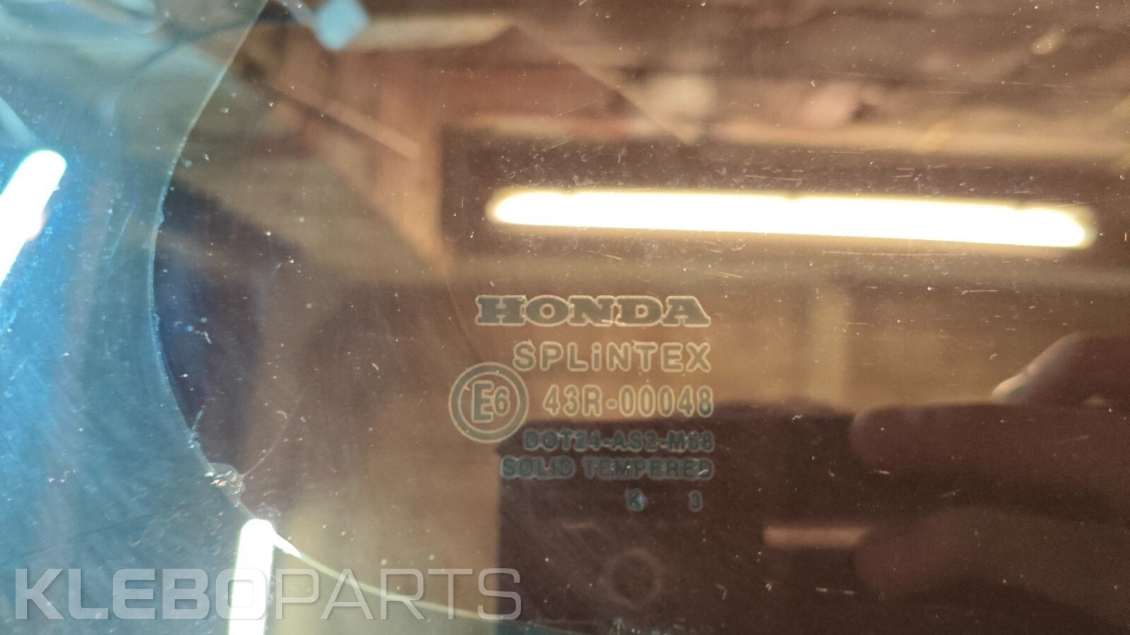 Honda Civic VII 2002–2005 EP2 EP3 galinis dešinys tamsintas šoninis stiklas OEM 6 Honda Civic VII 2002–2005 EP2 EP3 galinis dešinys tamsintas šoninis stiklas OEM - Image 6