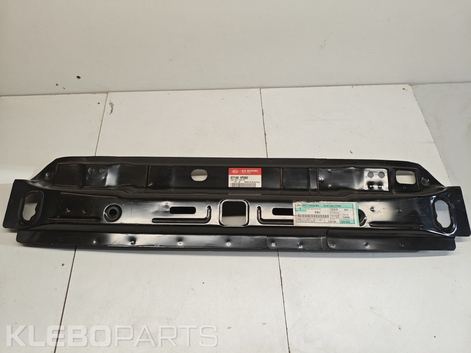 Hyundai ix20 galinė stogo skersinė sija 671401P000 1 Hyundai ix20 galinė stogo skersinė sija 671401P000