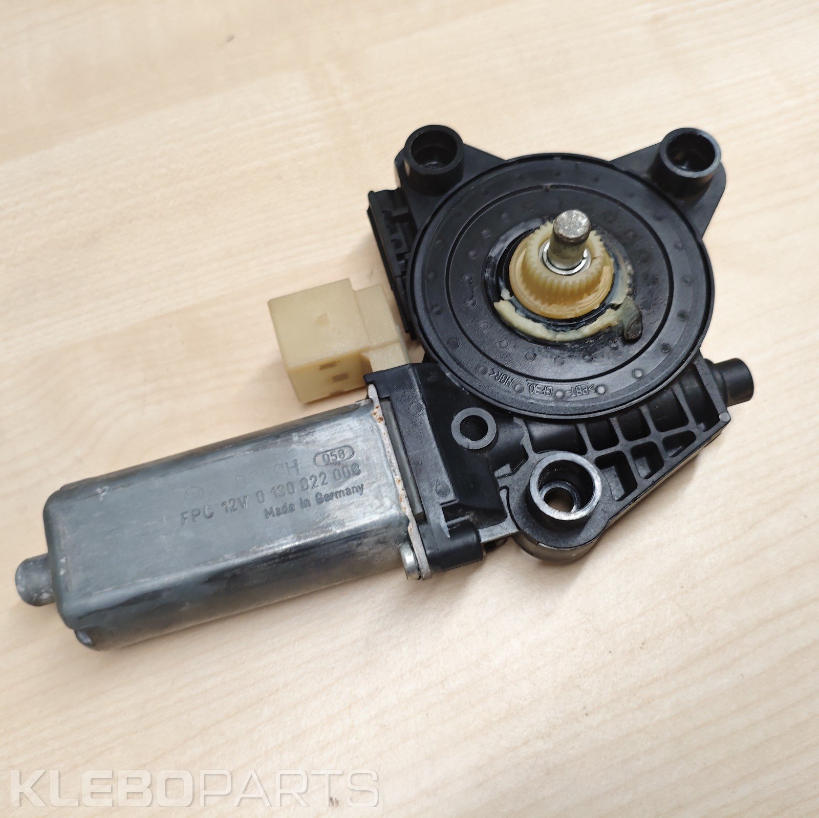 Mercedes Benz C Class W203 Rear Left Door Window Regulator Motor A2038202942 3 Mercedes Benz C Class W203 Rear Left Door Window Regulator Motor A2038202942 - Image 3
