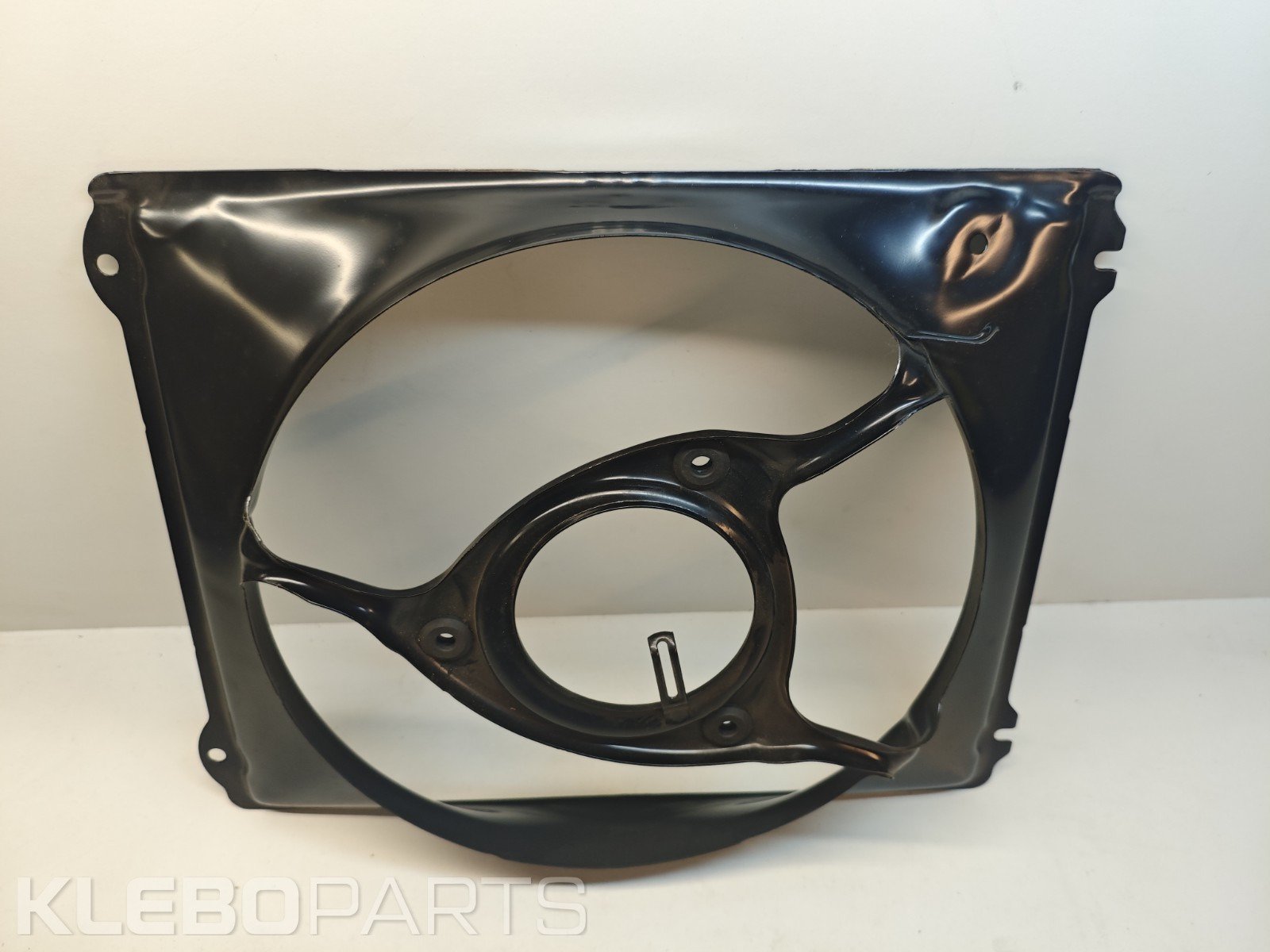 Subaru Legacy 1989–1995 A/C ventiliatoriaus gaubtas 73043AA000 8 Subaru Legacy 1989–1995 A/C ventiliatoriaus gaubtas 73043AA000 - Image 8